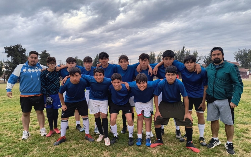 Selección sub-15 de fútbol obtuvo vicecampeonato en Puente Alto