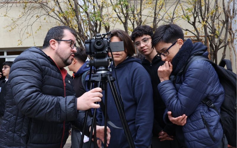 La pasión por el periodismo y las comunicaciones despertaron en el COM